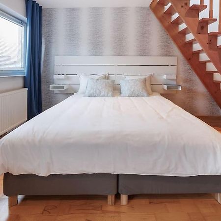 Scenic Rooftop Flat With Terrace Wina Bagian luar foto